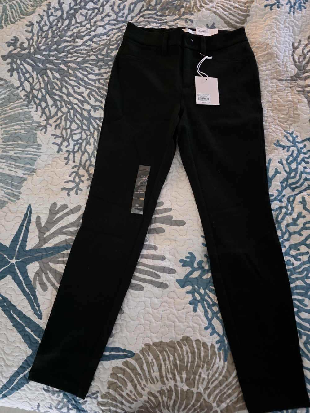 Lauren Conrad Black XS Petite High Rise Ponte Super Skinny Pants